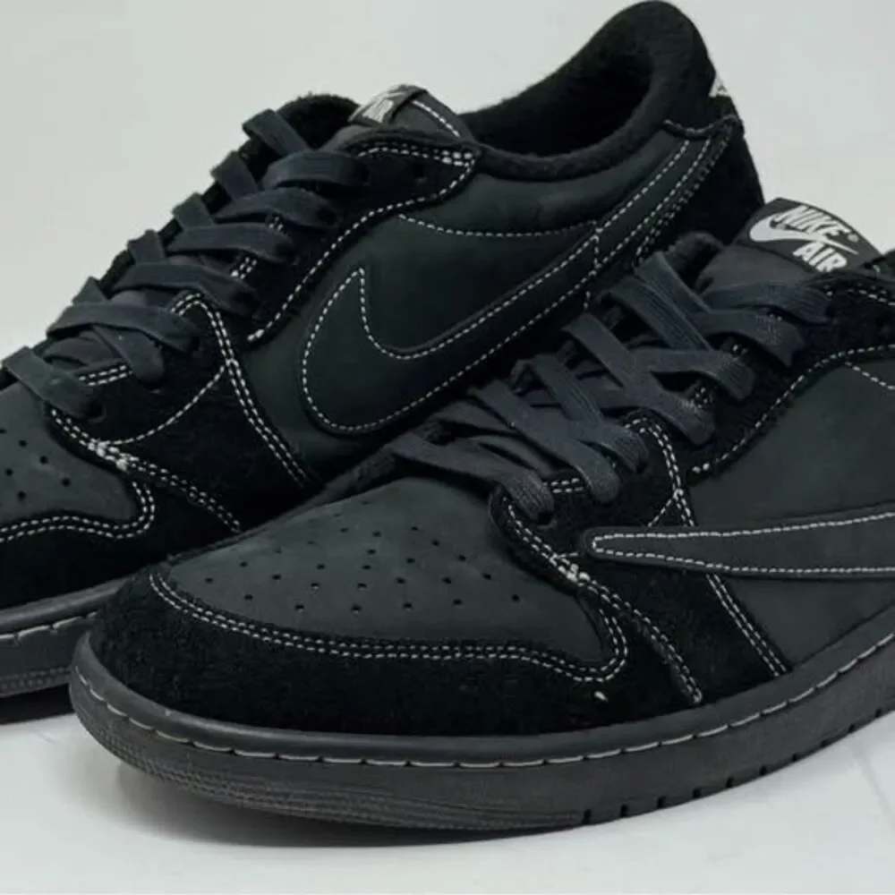 Nike Air Jordan 1 Low x Travis Scott Black Phantom
